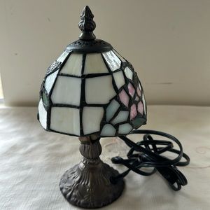 portable lamp